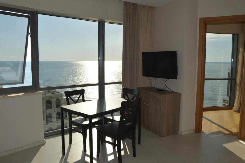 Luxury Apartments 바투미 외부 사진