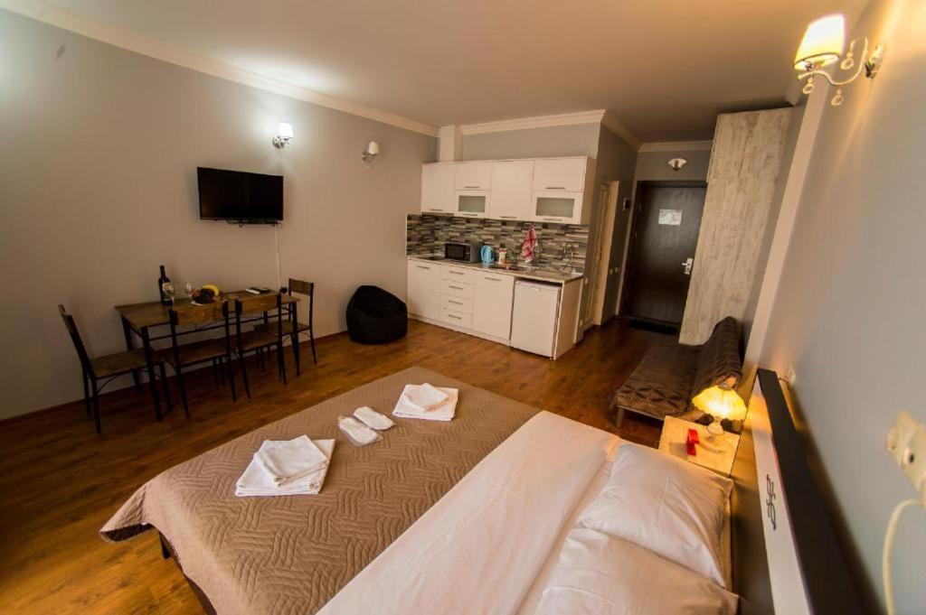 Luxury Apartments 바투미 외부 사진